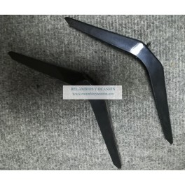 PATAS SOPORTE PEANA THOMSON 32HD5506 PATAS SOPORTE PEANA THOMSON 32HD5506